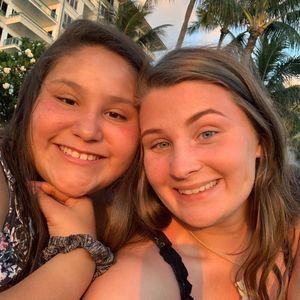 Meet your Posher, Madi